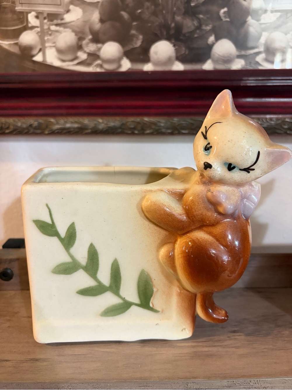 Vintage MCM Ceramic Cat Planter in Cream and Brown with Green Leaf Motif